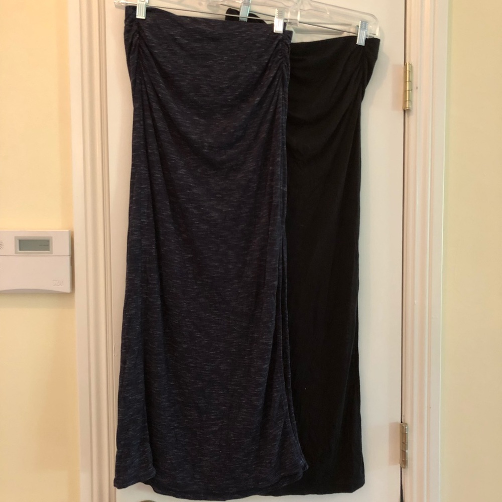 Gap rushed  straight cut shirts with a slit